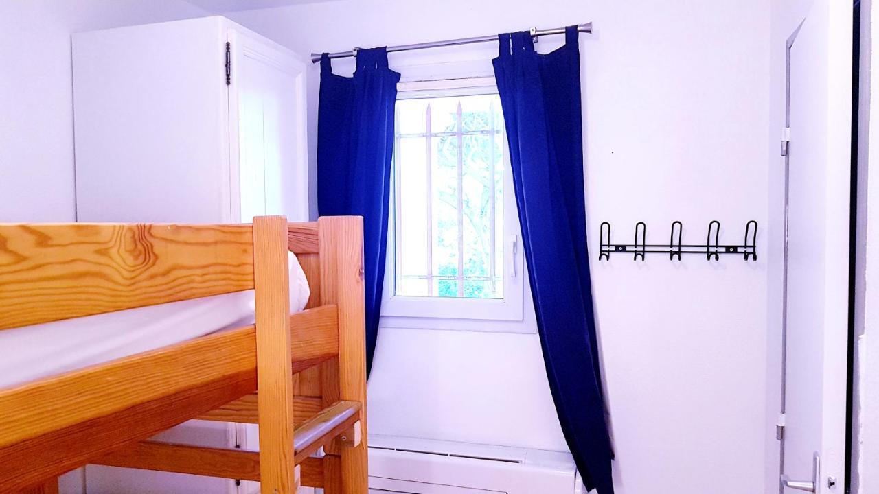 Ecrins De La Badine- Pinede Apartment *